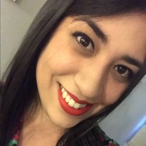 Meet your Posher, Krystal